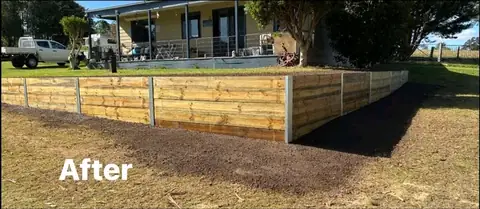 New timber sleeper retaining wall on steel posts (2 of 7)