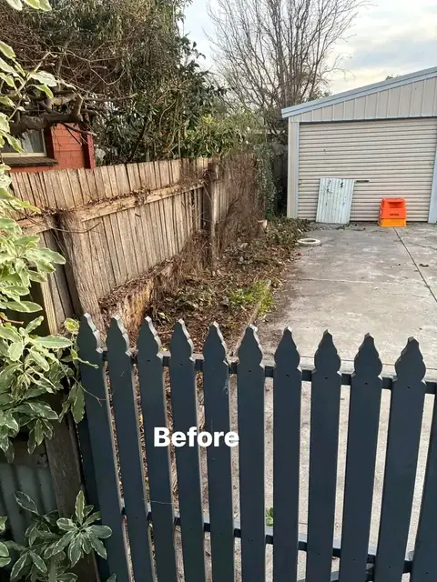 Feature-rock turning circle, new fence and a drainage trench (6 of 6)